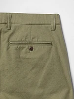 Modern Khakis Straight Fit