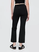 GapFit Lightweight Performance Cropped Flare Leggings