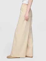 Mid Rise Cargo Baggy Jeans