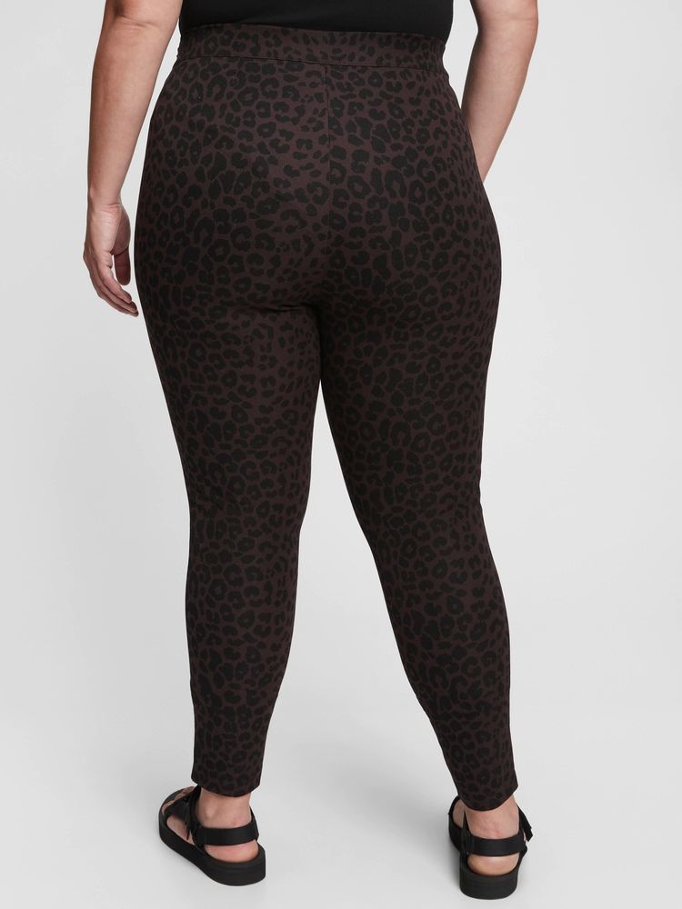  Time and Tru Animal Print Black High Rise Jeggings