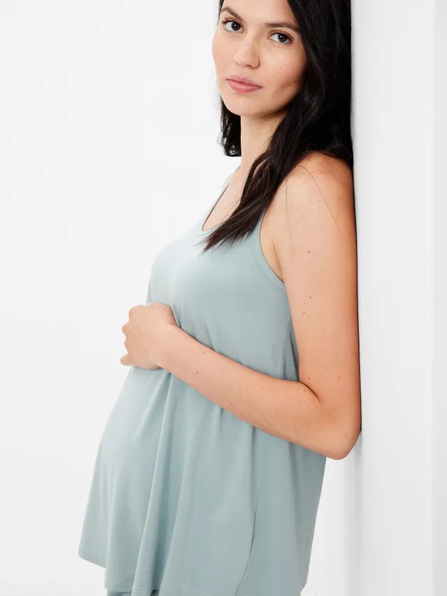 GapFit Maternity Breathe T-Shirt