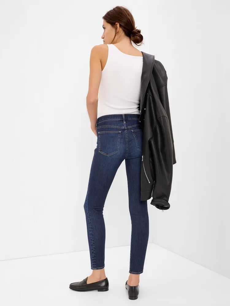 Mid Rise True Skinny Jeans