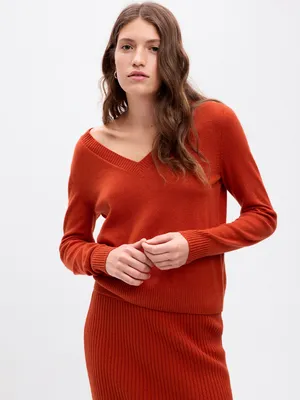 CashSoft V-Neck Sweater