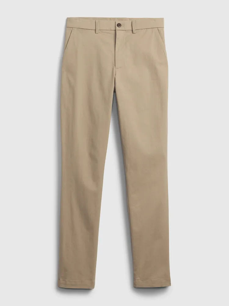 Modern Khakis Slim Fit with GapFlex