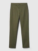 Modern Khakis in Slim Fit with GapFlex