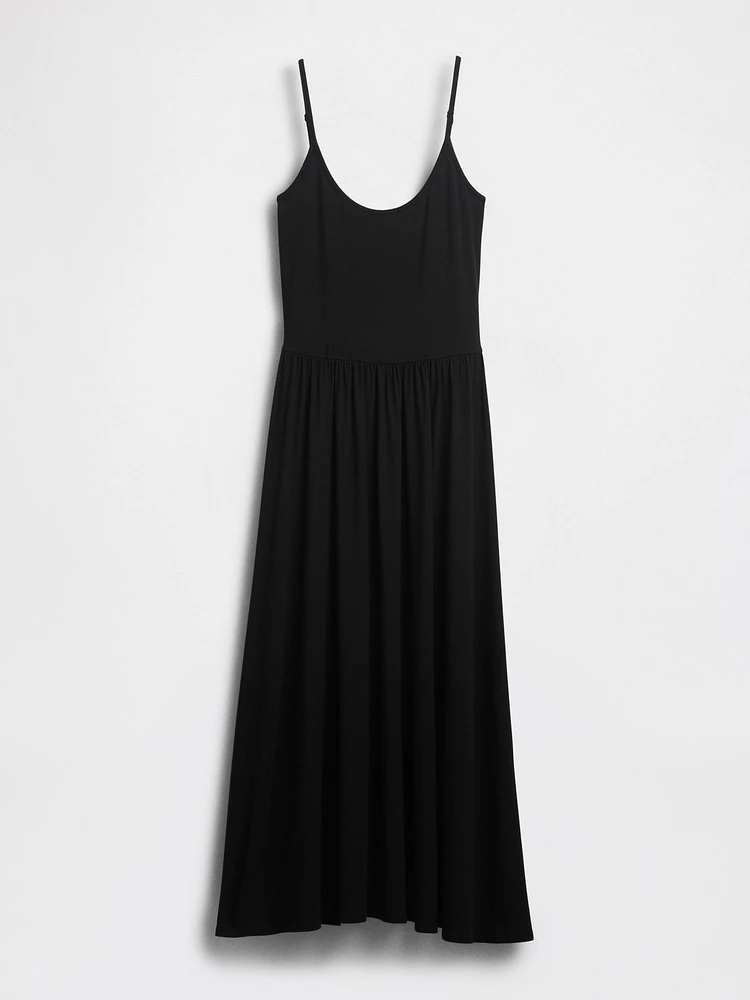 Scoop Neck Maxi Dress