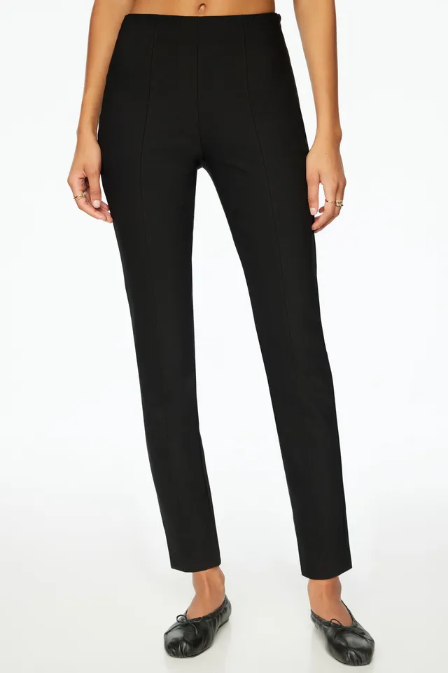 Curvy Velvet Skinny Pants