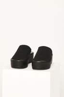 STEVE MADDEN Slinky Sandal