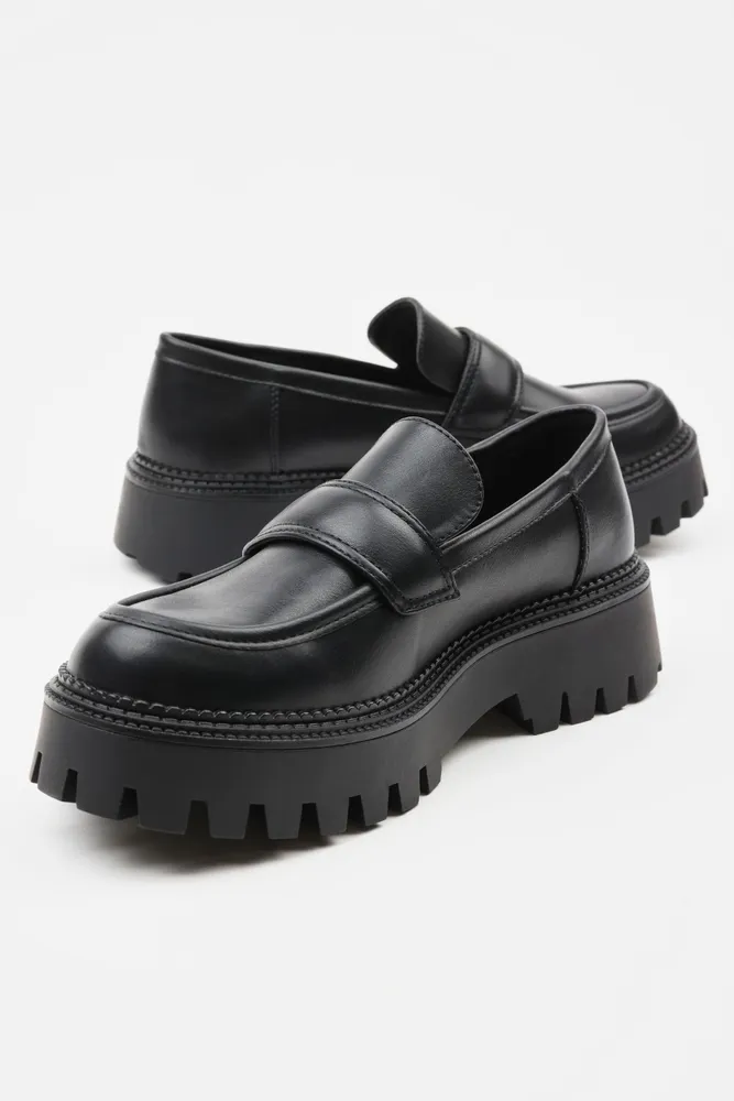 STEVE MADDEN Baker Platform Loafers