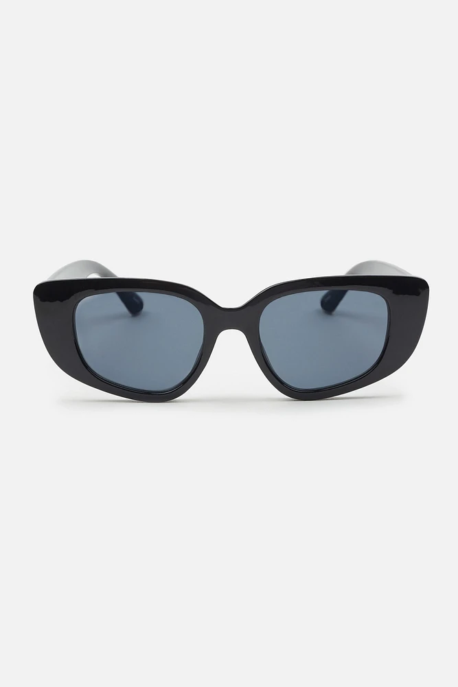 Chunky Cat Eye Sunglasses