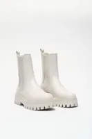 STEVE MADDEN Briona Lug Sole Chelsea Boot