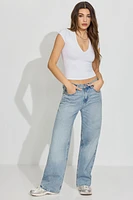 T-shirt en coton Sleek à col V profond