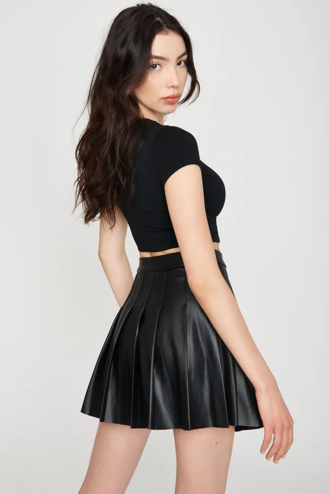 Garage Faux Leather Pleated skirt