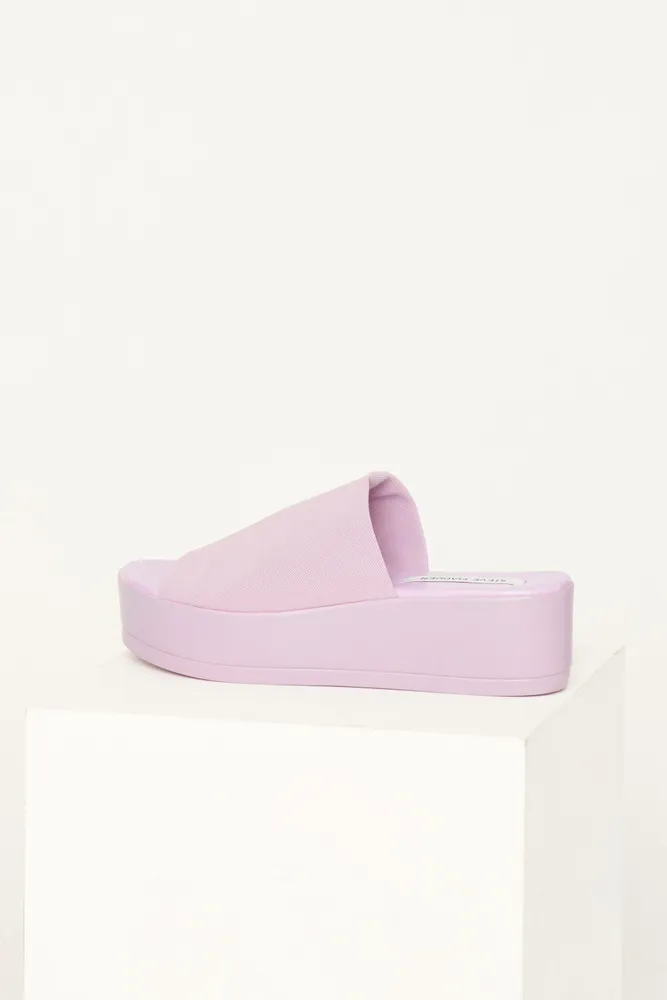 STEVE MADDEN Slinky Sandal