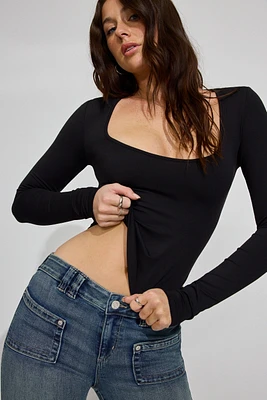 Sleek Scoop Neck Long Sleeve Top