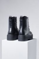 STEVE MADDEN Betty Boots