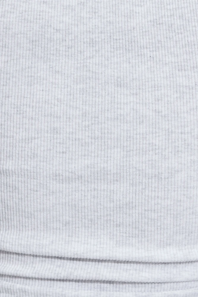 Camisole à encolure échancrée
