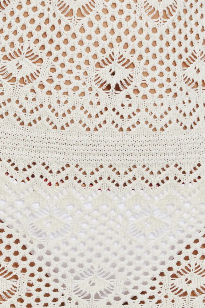 Robe maxi en crochet à bordure ondulée