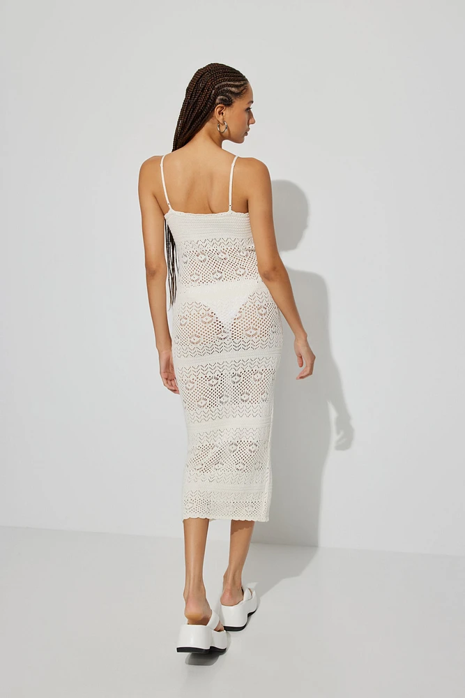 Robe maxi en crochet à bordure ondulée