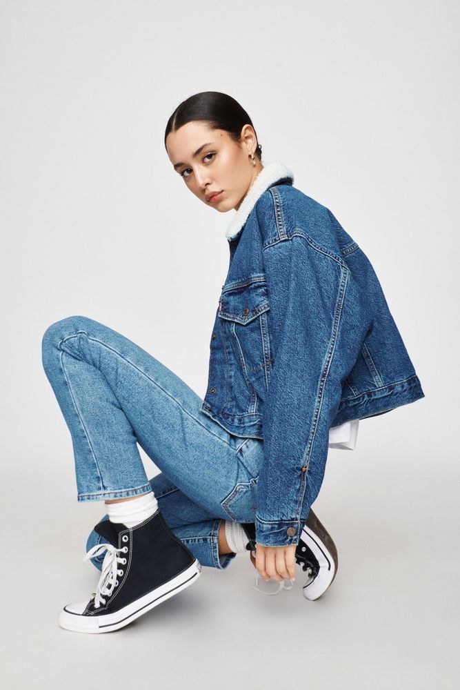 Blouson ample et écourté en sherpa de LEVI’S