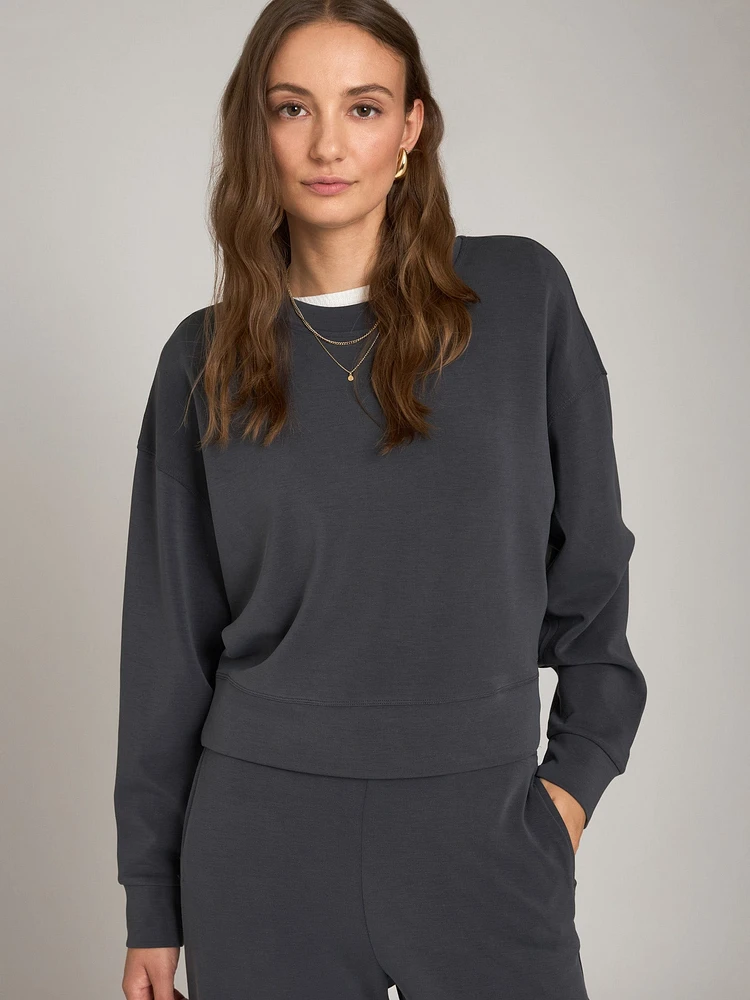 Lucie Modal Pullover