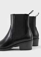 Kelsey Chelsea Boot