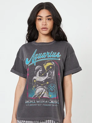 Aquarius Boyfriend Tee
