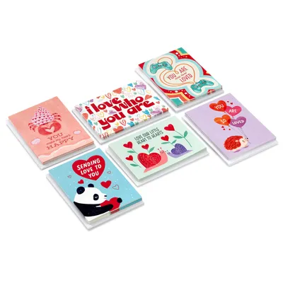 Big Dot Of Happiness Assorted Happy Valentine's Day - Money and Gift Card  Holders - Set of 8