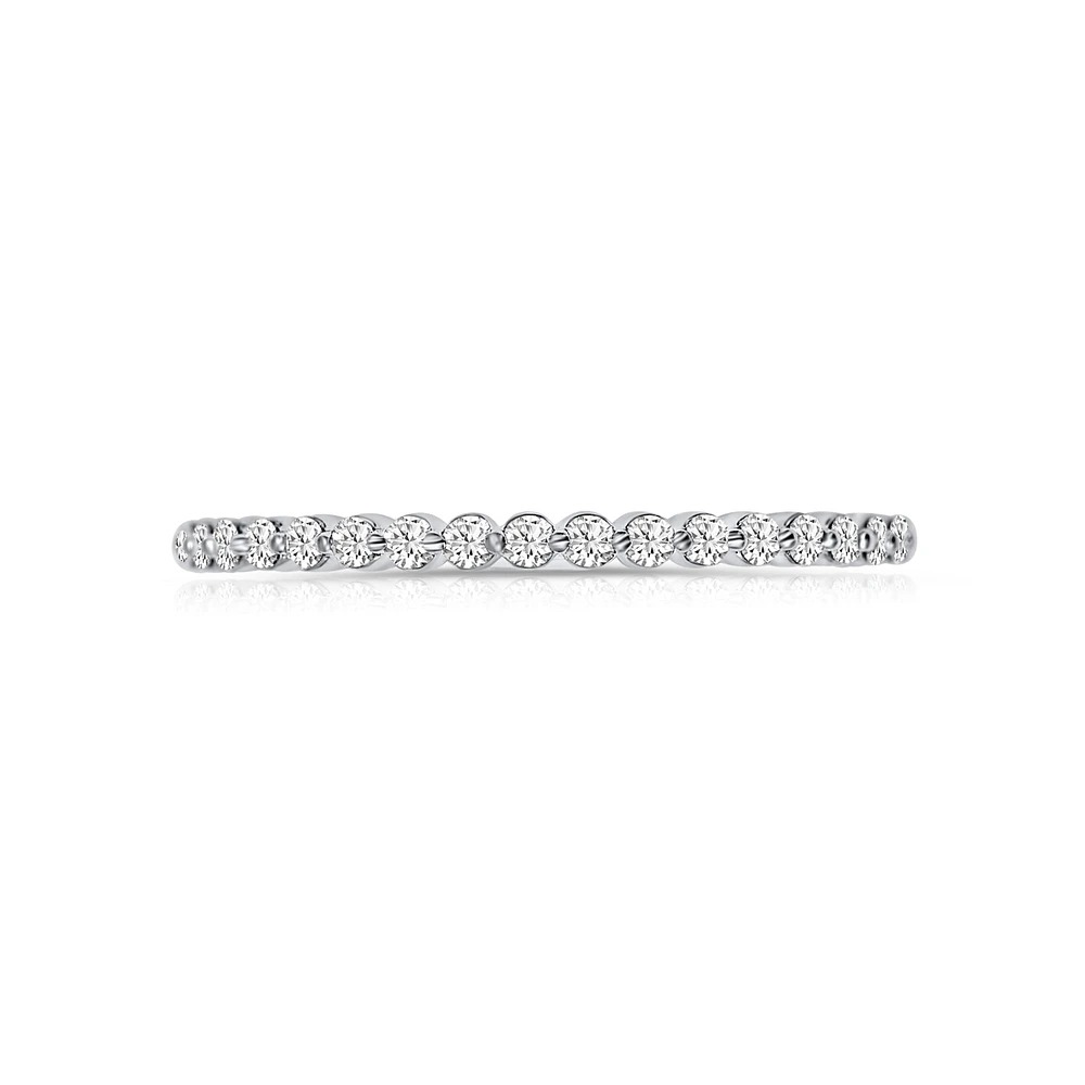 14K White Gold Round 0.15CTW Diamond Shared-Prong Band