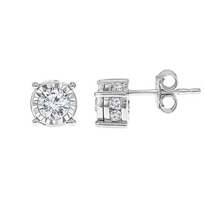 Solitaire Diamond Illusion Stud Earrings in 10K White Gold (1 ct. tw)