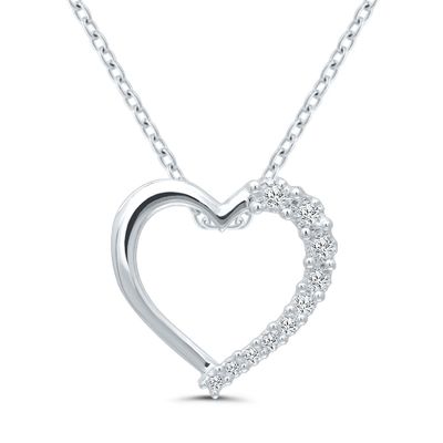 Diamond Heart Pendant in Sterling Silver (1/10 ct. tw.)