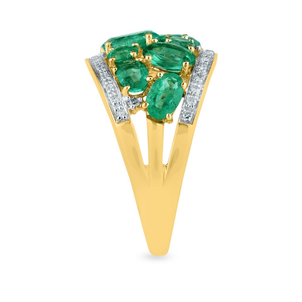 Emerald & Diamond Ring 14K Yellow Gold (1/7 ct. tw.)
