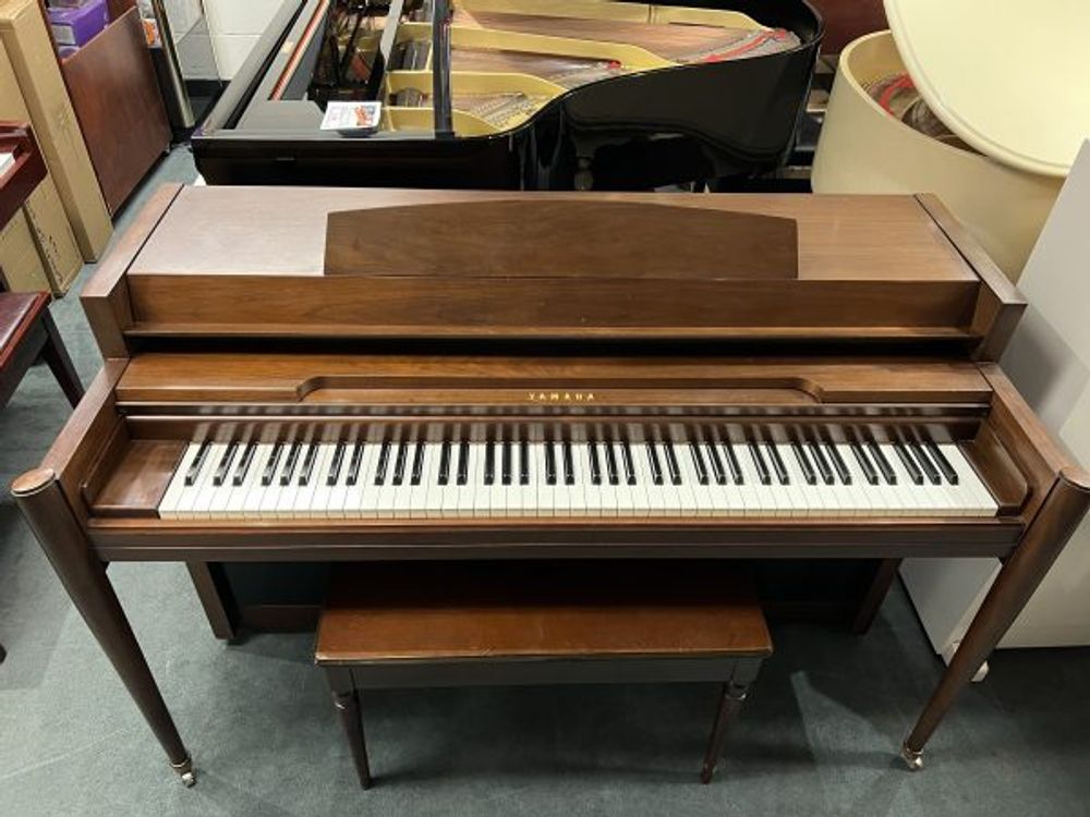 yamaha spinet piano for sale