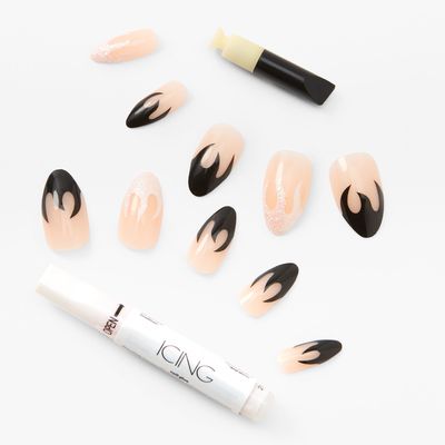 Black & White Flame Stiletto Vegan Faux Nail Set - 24 Pack