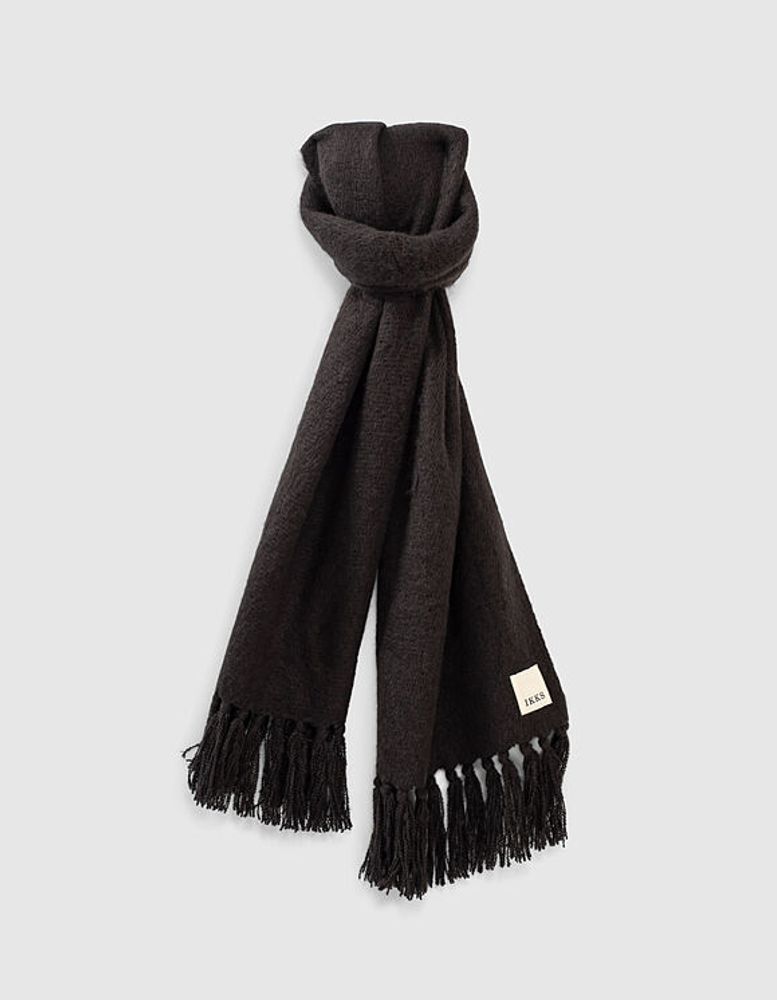 Echarpe mousseuse noire bords frangés femme IKKS | Mode Automne Hiver Chèche, foulard