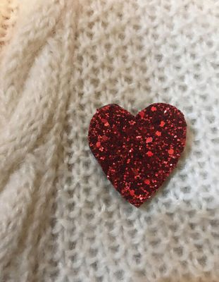 Broche cœur rouge pailleté TENDRE CACTUS IKKS | Mode  Sacs, accessoires