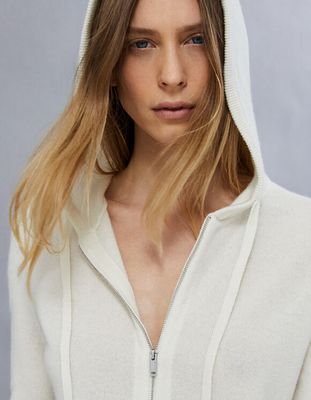 Cardigan à capuche blanc cassé en cachemire chevrons femme IKKS | Mode Automne Hiver Pull, cardigan, sweat