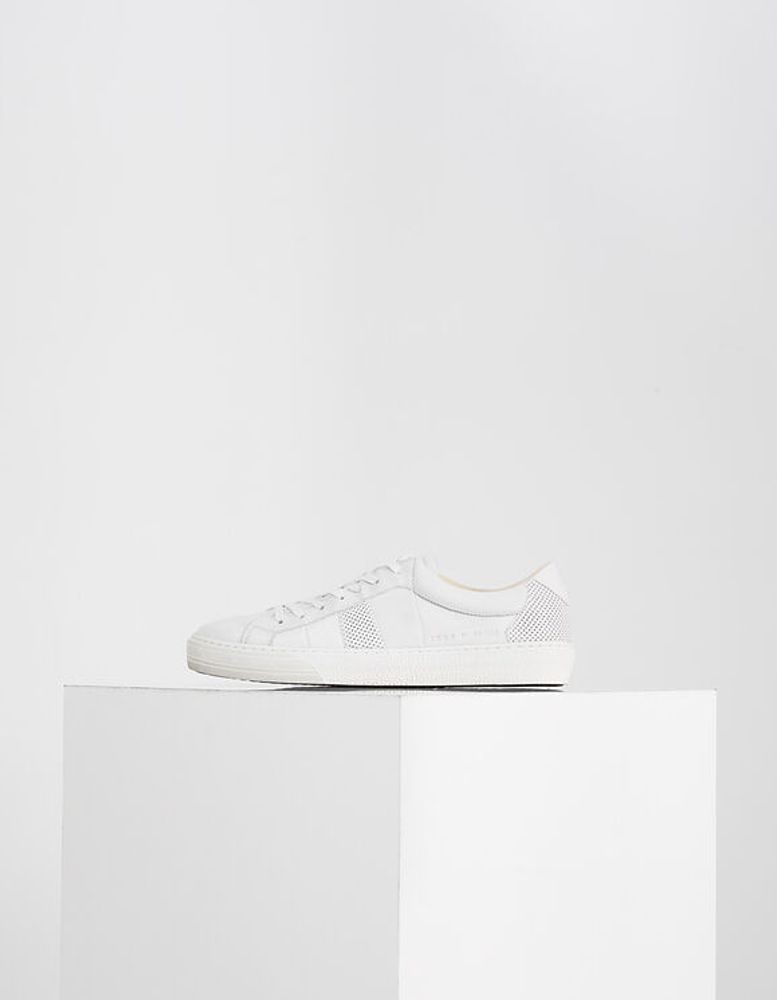 Sneakers blanches en cuir avec perforations Homme IKKS | Mode Automne Hiver Soldes