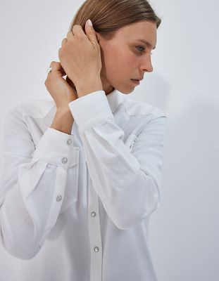 Chemise coton blanc cassé broderie dos tête de mort femme IKKS | Mode Automne Hiver TOUT VOIR