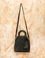 Sac bandoulière noir relief à fils dorés I.Code