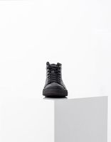 Baskets noires en cuir Homme IKKS | Mode Automne Hiver Soldes