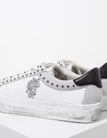 Baskets blanches en cuir visuel rock détails clous femme IKKS | Mode Printemps Eté Chaussures