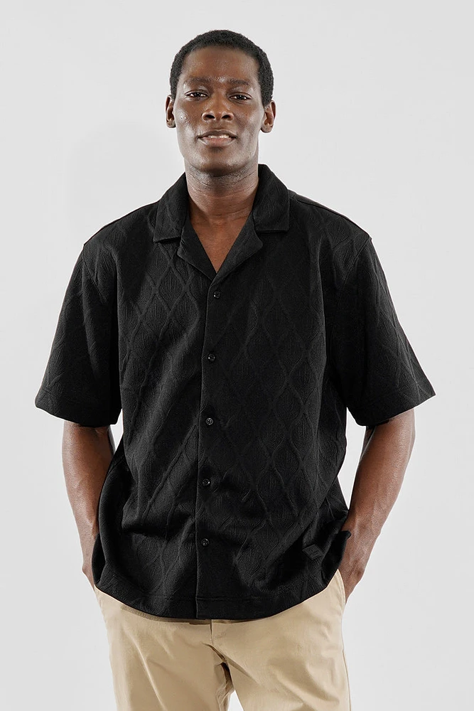 Saints Studio Solid Diamond Pattern Textured Camp Collar Casual Shirt