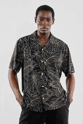Canada Weather Gear Travel Collection Palm Print Button Up Casual Shirt