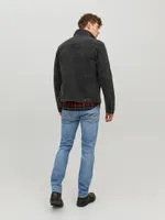 TIM 074 SLIM STRAIGHT FIT JEANS