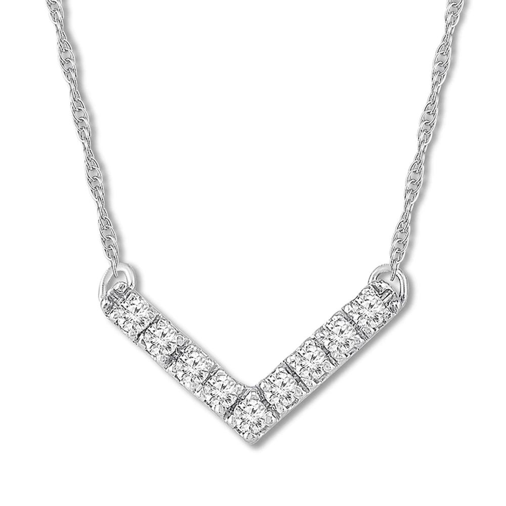 2.00 CT. T.W. Diamond Flower Chevron Necklace in 14K White Gold - 17