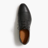 Leather cap toe shoes