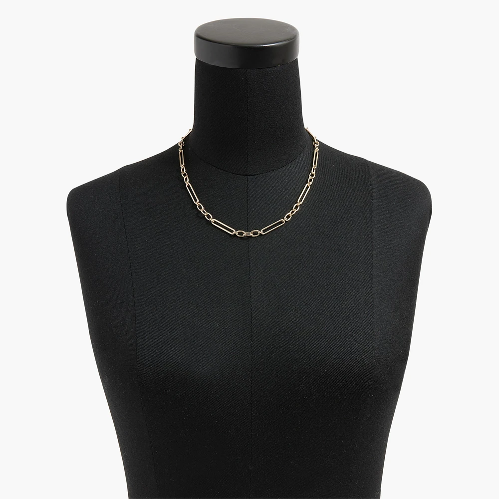 Gold chain necklace