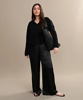 Simone V-Neck