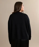 Simone V-Neck